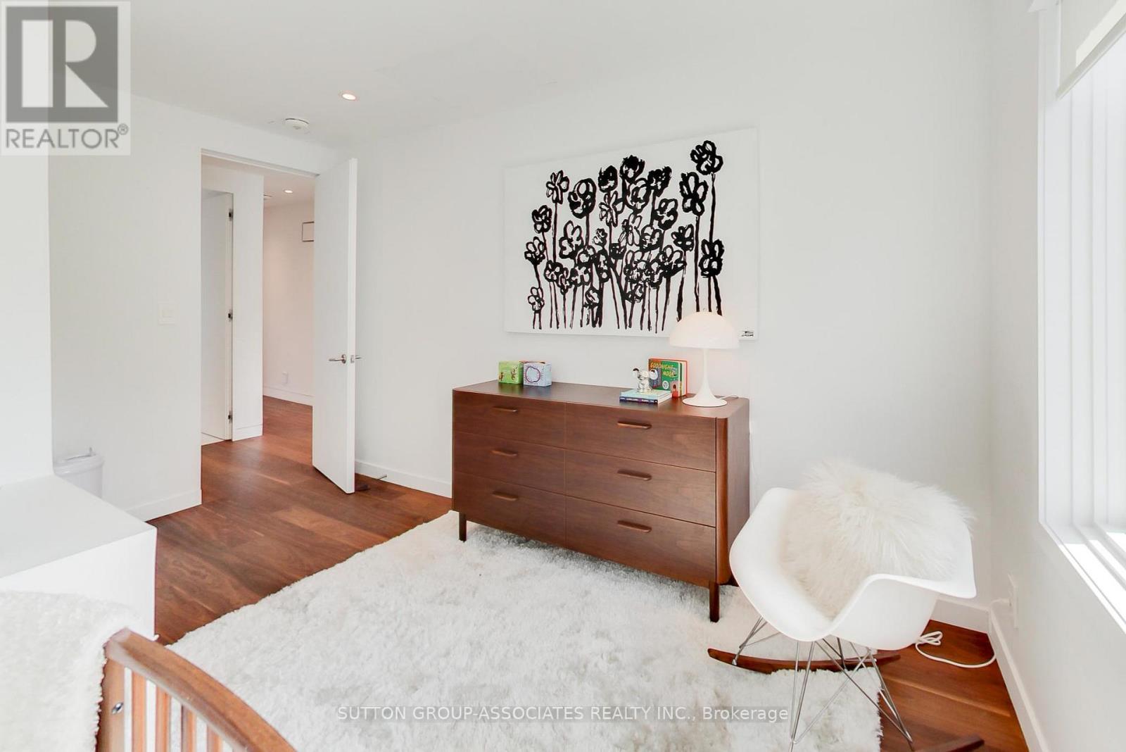 83 Pinewood Avenue, Toronto (Humewood-Cedarvale), Ontario  M6C 2V2 - Photo 29 - C12377324
