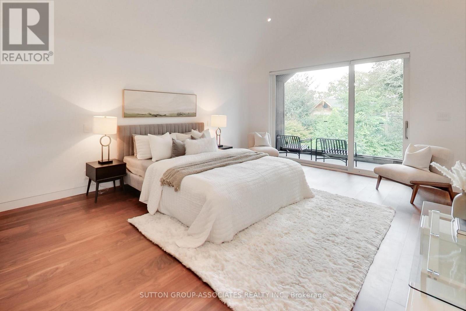 83 Pinewood Avenue, Toronto (Humewood-Cedarvale), Ontario  M6C 2V2 - Photo 34 - C12377324