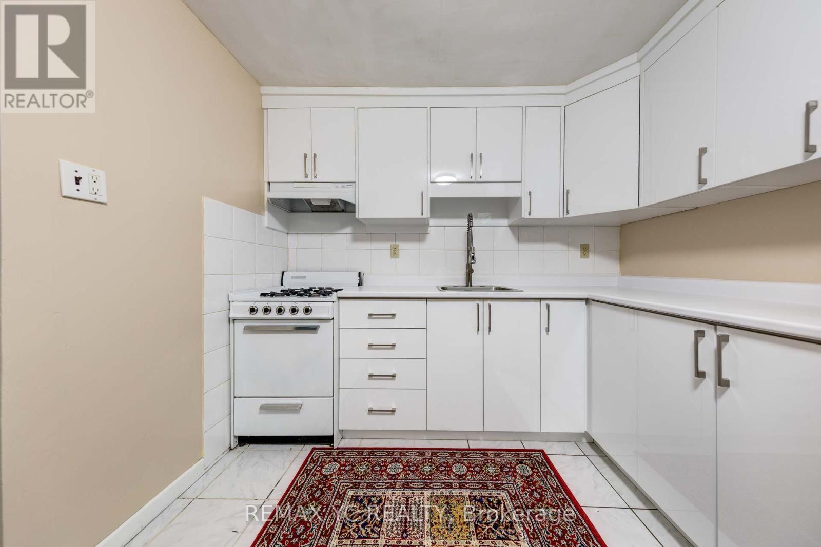 18 Mullet Road, Toronto, Ontario  M2M 2A6 - Photo 46 - C12377326