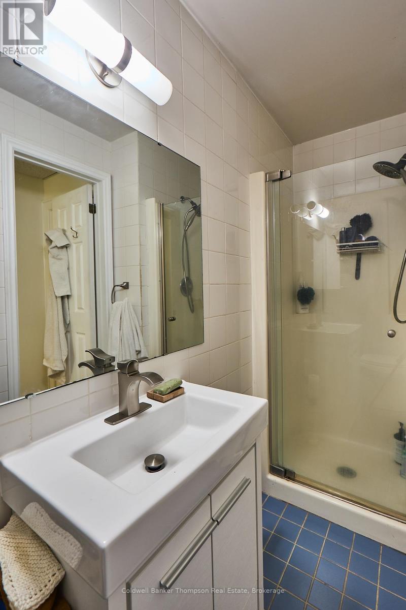 5811 Grandview Signature Drive, Huntsville, Ontario  P1H 2N1 - Photo 11 - X12377368