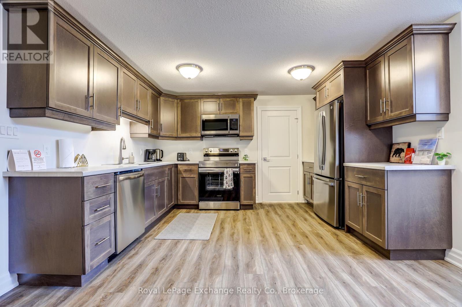 412 Mary Rose Avenue, Saugeen Shores, Ontario  N0H 2C3 - Photo 31 - X12377381