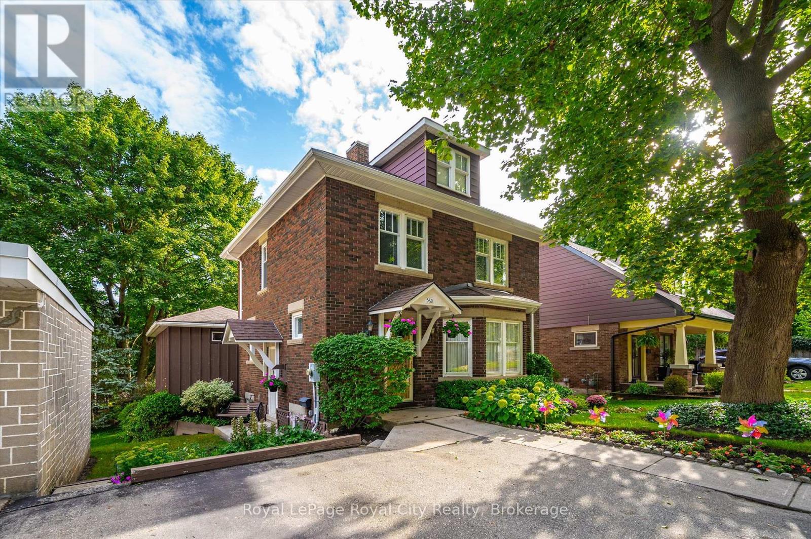 360 Provost Lane, Centre Wellington (Fergus), Ontario  N1M 2N1 - Photo 3 - X12377391