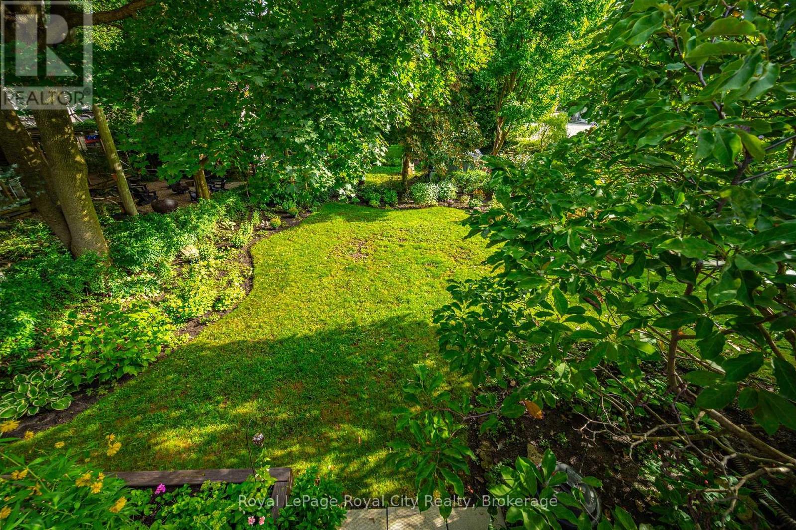 360 Provost Lane, Centre Wellington (Fergus), Ontario  N1M 2N1 - Photo 46 - X12377391