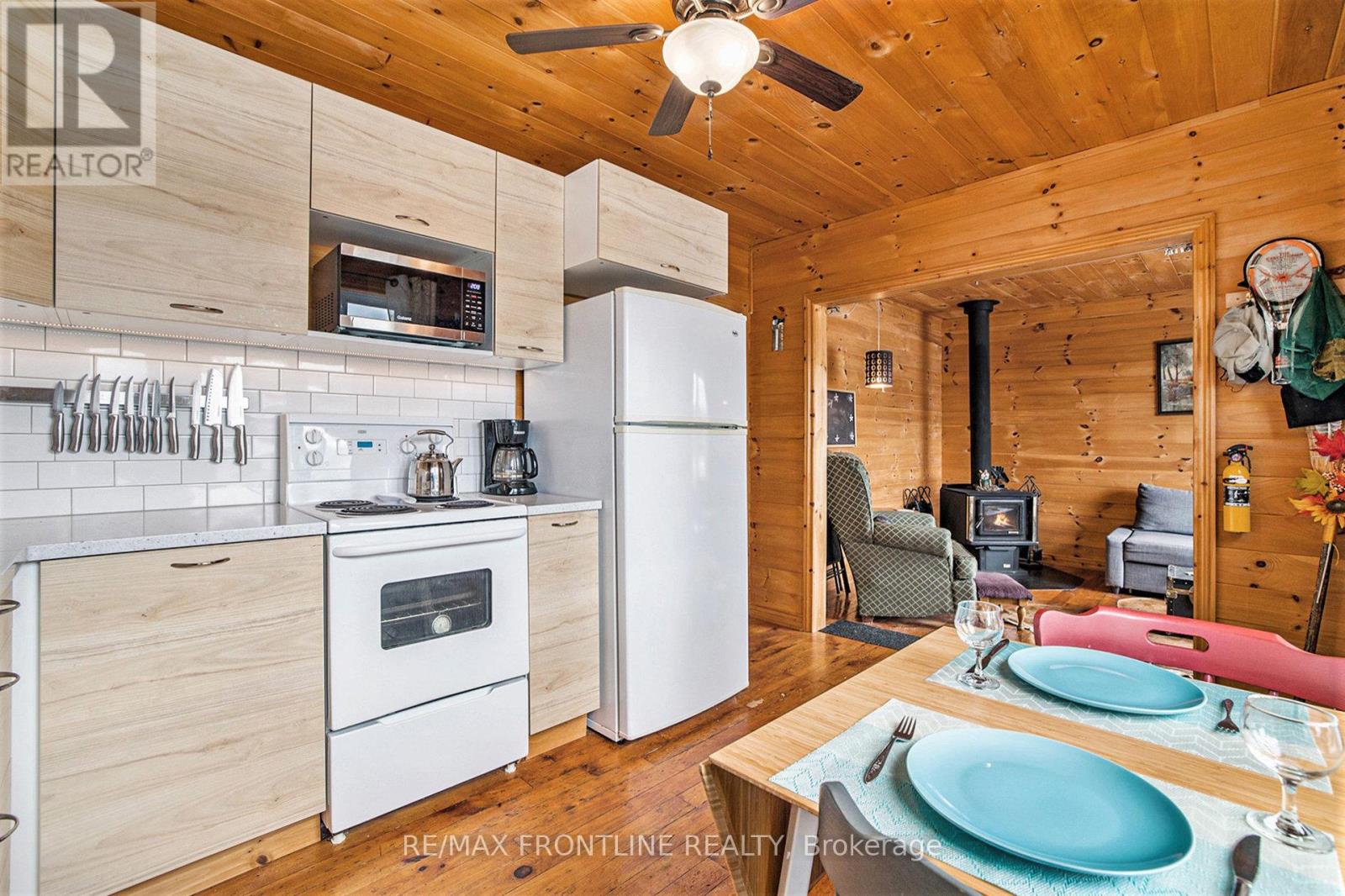 1294 Harding Lane, Frontenac, Ontario  K0H 2B0 - Photo 11 - X12377331