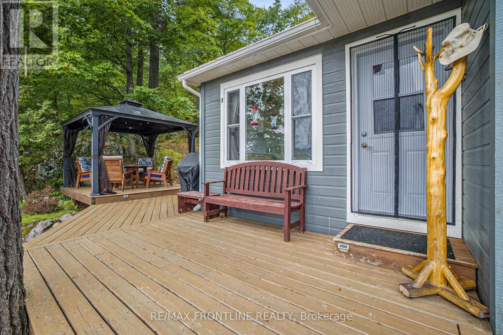 1294 Harding Lane, Frontenac, Ontario  K0H 2B0 - Photo 5 - X12377331