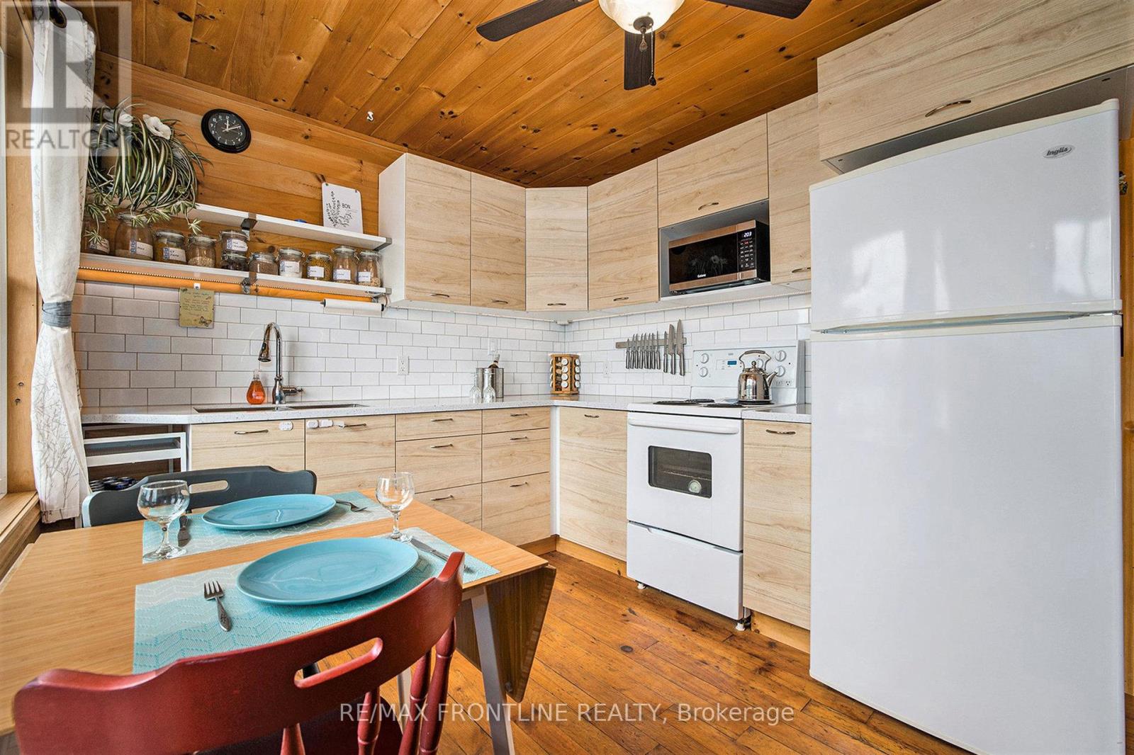1294 Harding Lane, Frontenac, Ontario  K0H 2B0 - Photo 9 - X12377331