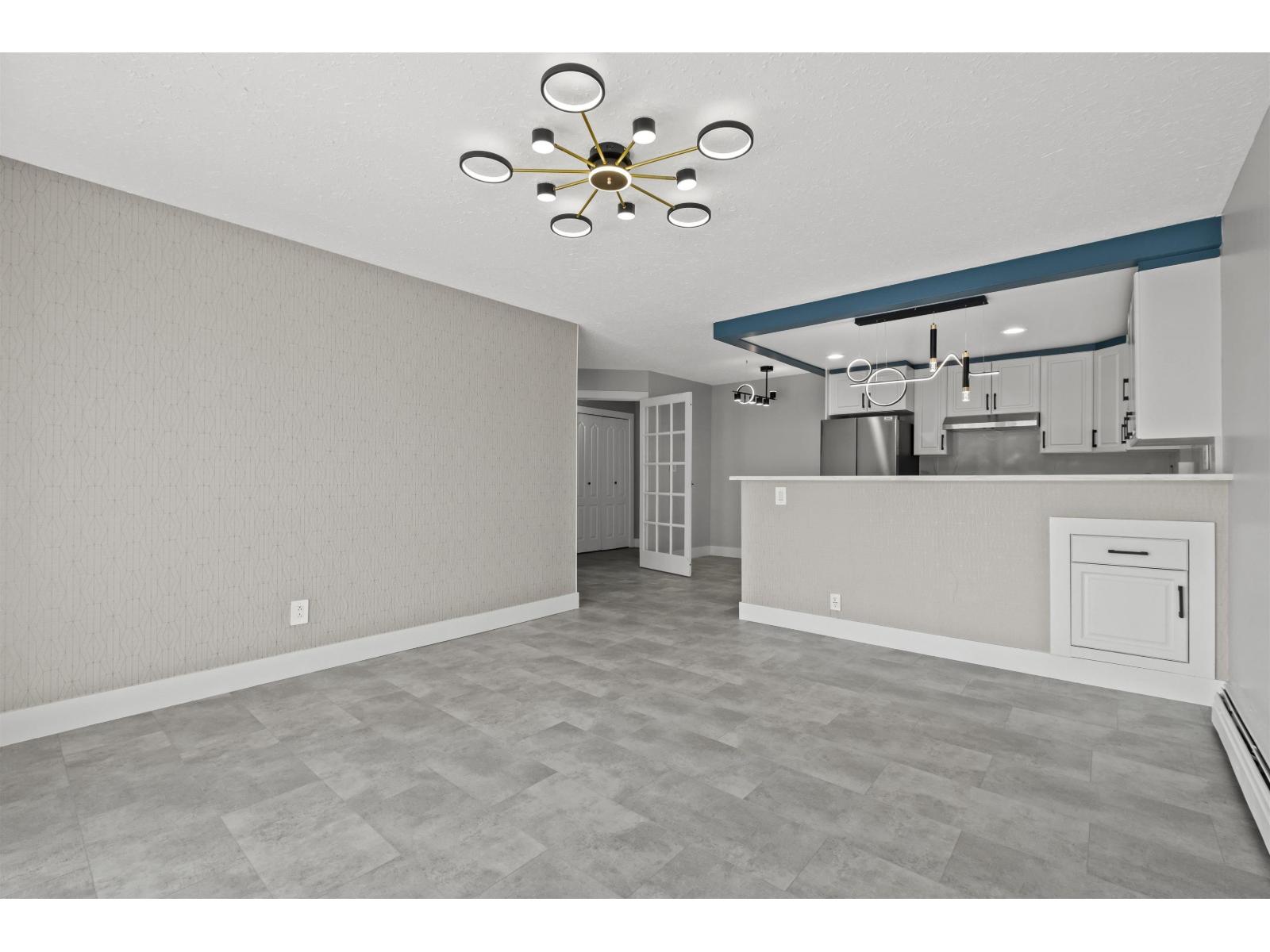 110 14881 Marine Drive, White Rock, British Columbia  V4B 1C2 - Photo 6 - R3042292