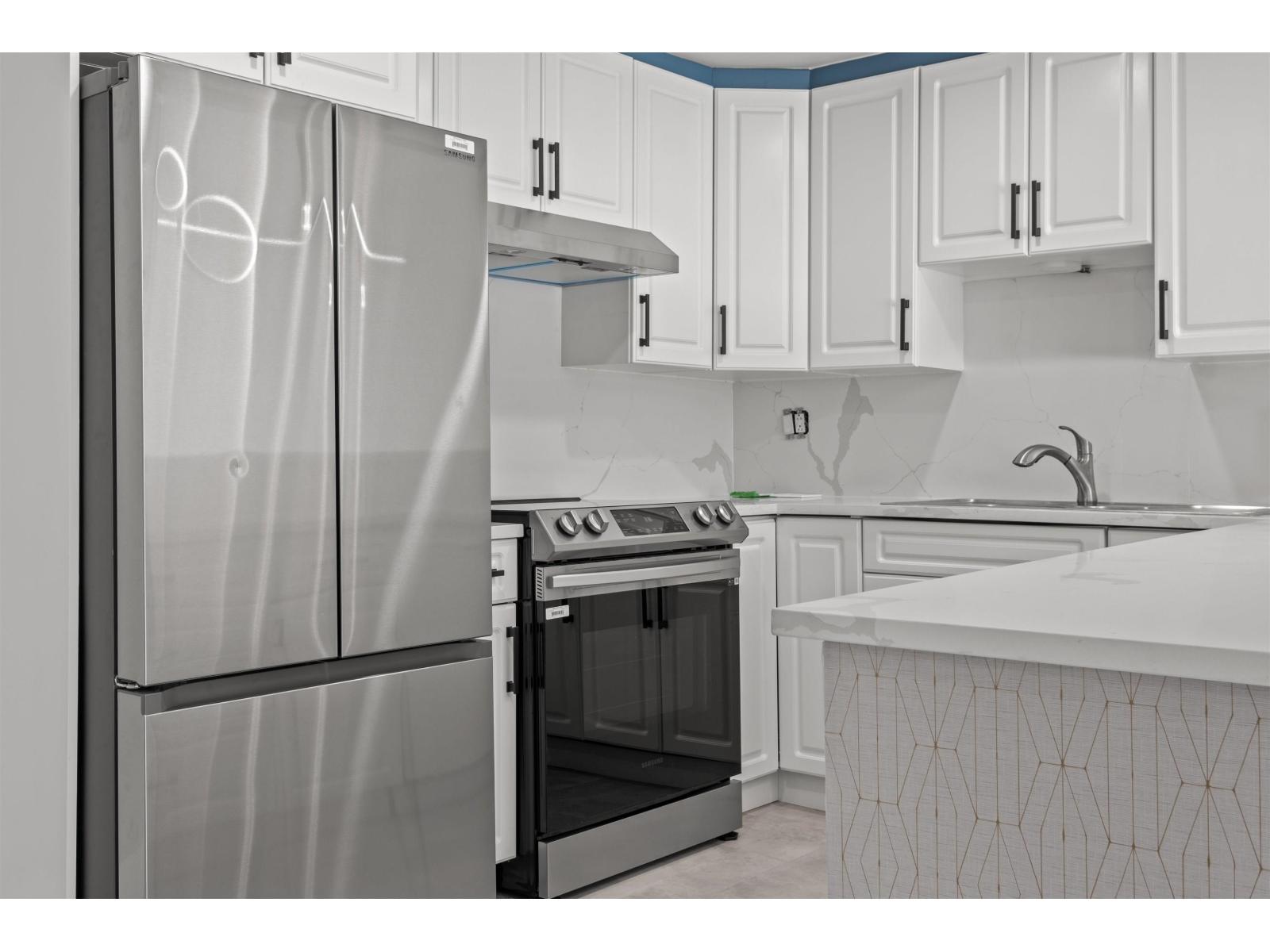 110 14881 Marine Drive, White Rock, British Columbia  V4B 1C2 - Photo 7 - R3042292