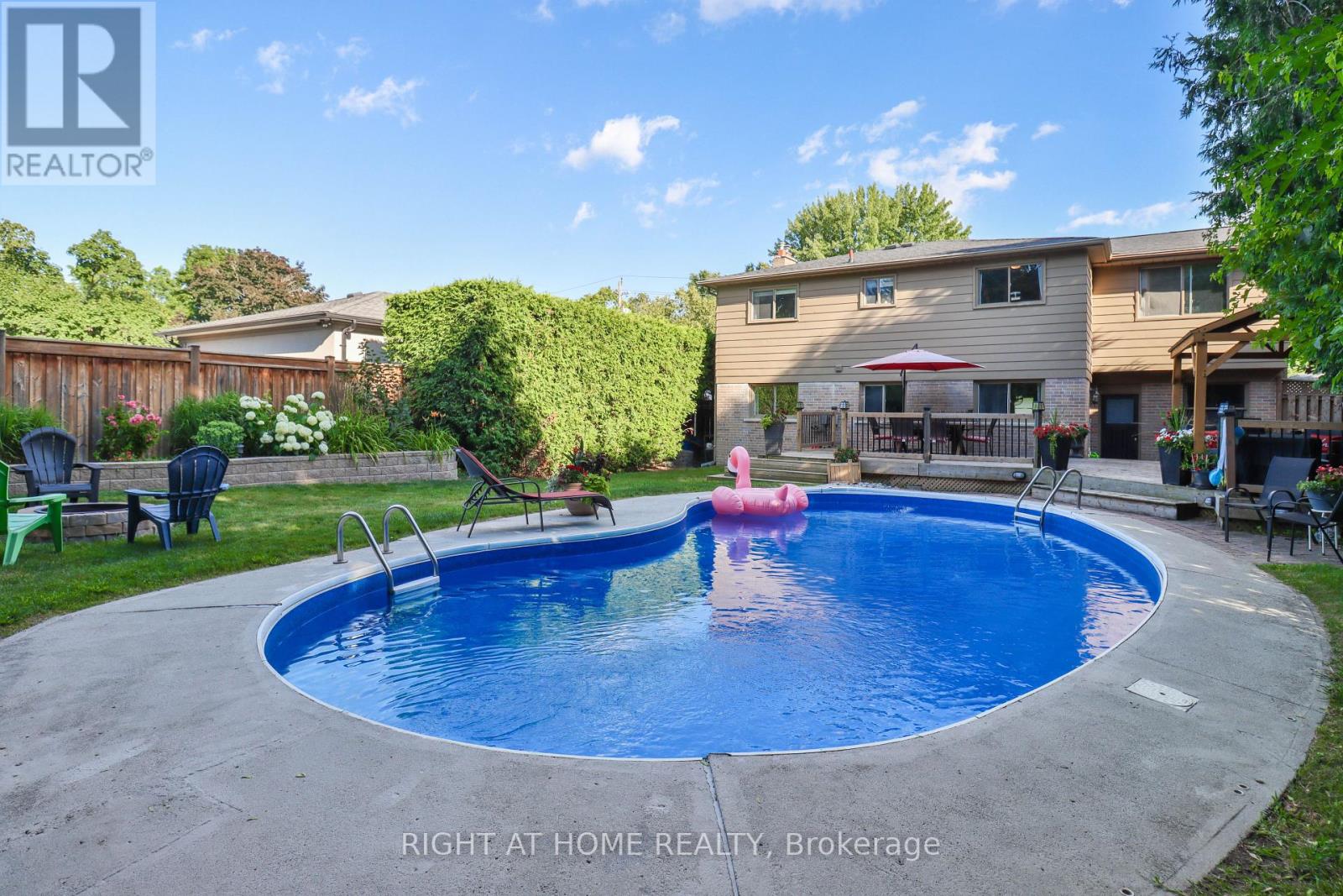 819 Srigley Street, Newmarket, Ontario  L3Y 1X9 - Photo 41 - N12376271