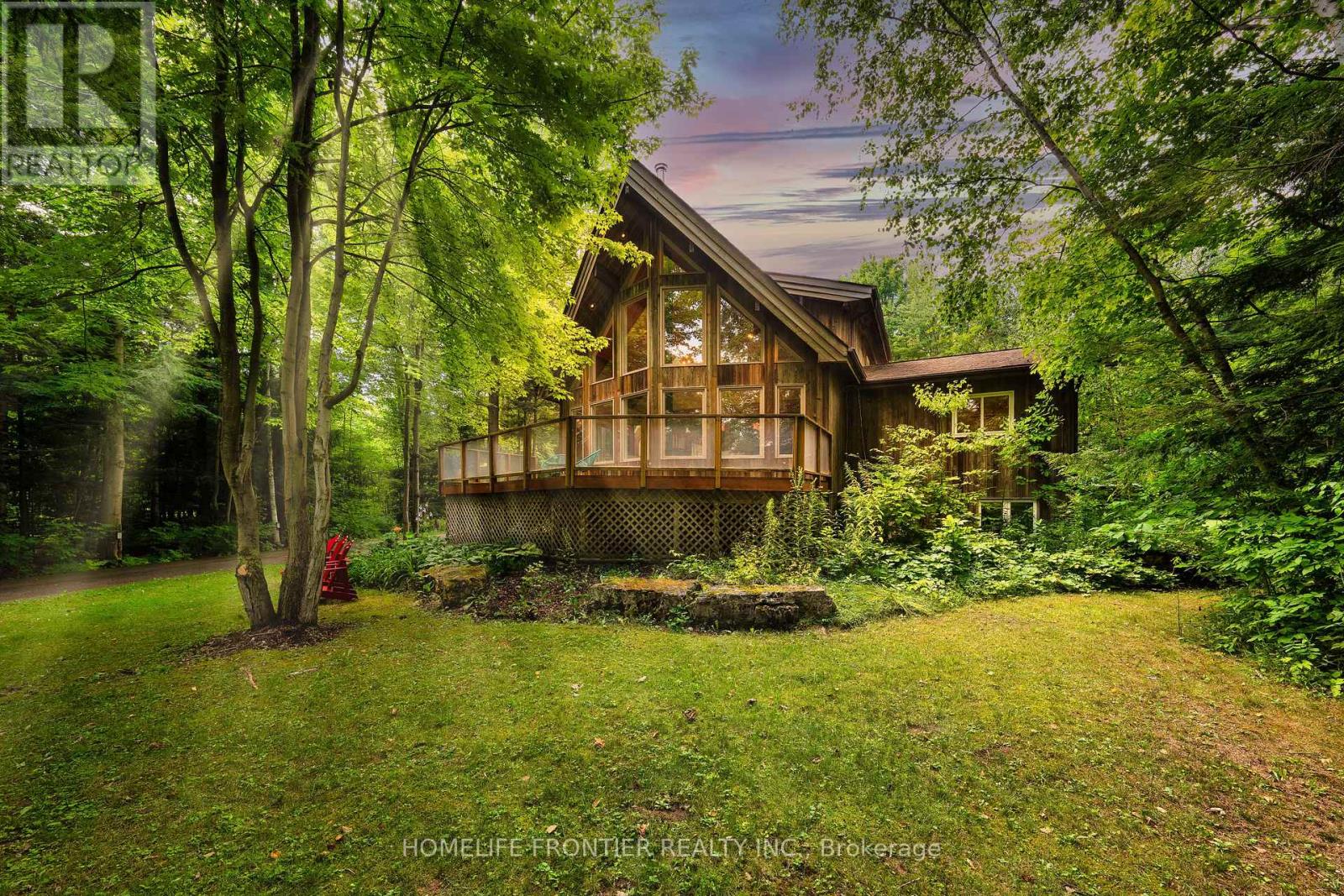 7896 6th Line, Essa, Ontario  L0M 1T0 - Photo 1 - N12377309