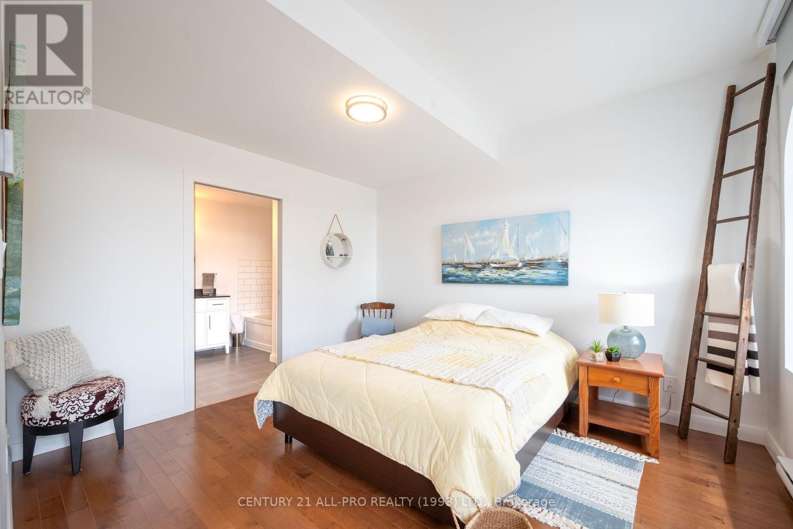 40 King Street W, Cobourg, Ontario  K9A 2M1 - Photo 14 - X12172075