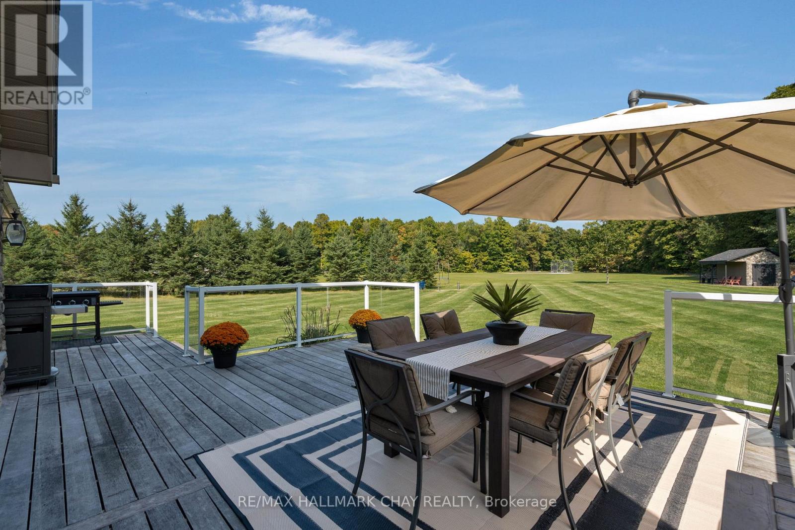 2957 3/4 Sunnidale Side Road, Clearview (New Lowell), Ontario  L0M 1N0 - Photo 41 - S12377285