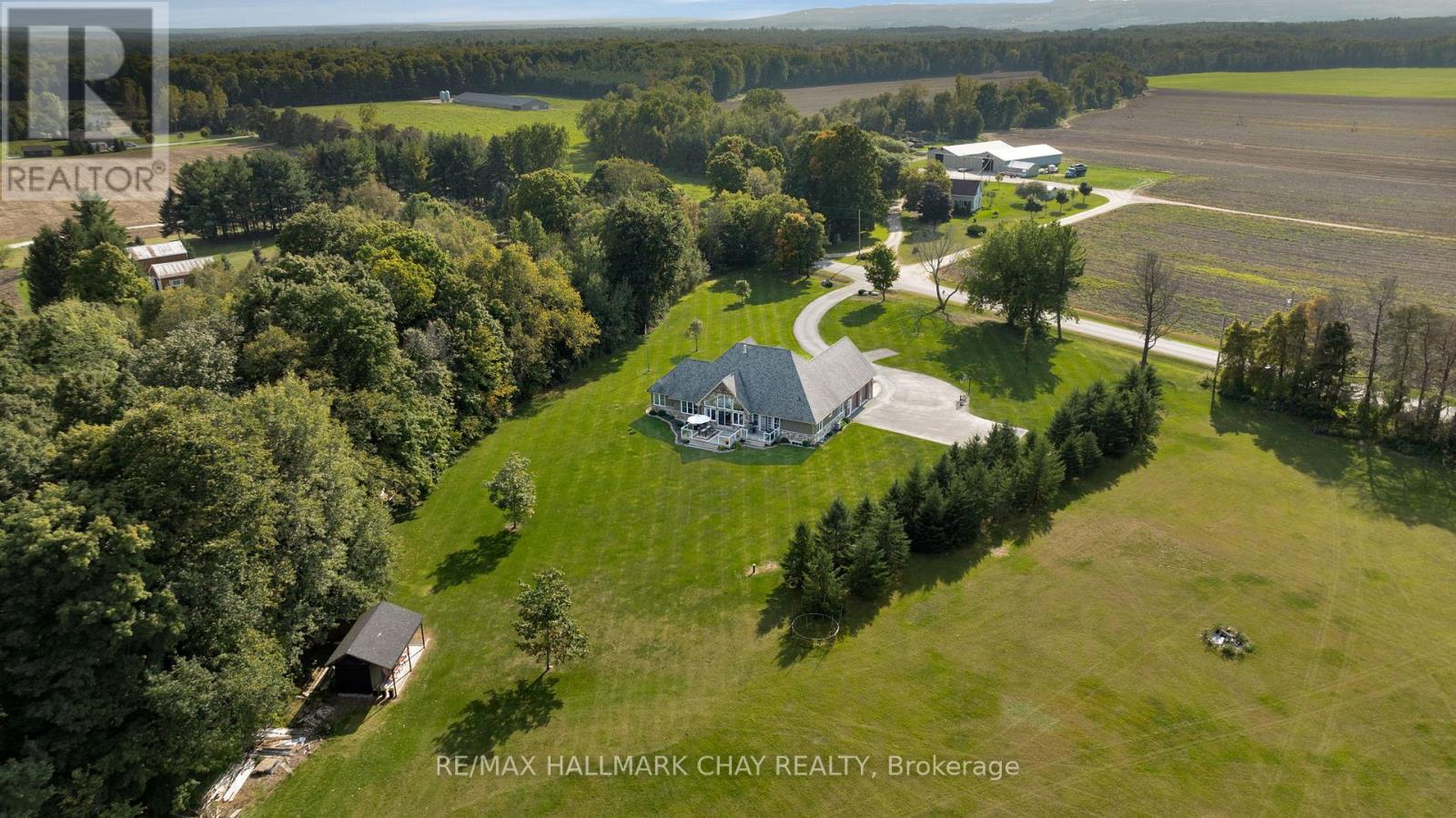 2957 3/4 Sunnidale Side Road, Clearview (New Lowell), Ontario  L0M 1N0 - Photo 47 - S12377285