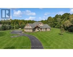 2957 3/4 SUNNIDALE SIDE ROAD, Clearview, Ontario