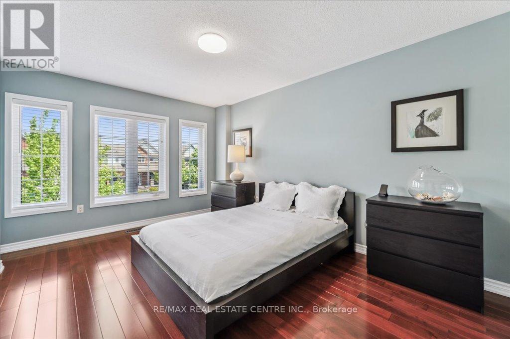2222 Snead Road, Burlington (Rose), Ontario  L7M 4X2 - Photo 32 - W12377211