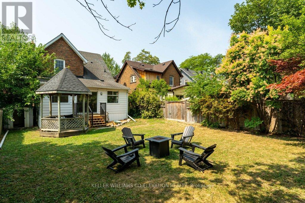 39 Court Street N, Milton (Om Old Milton), Ontario  L9T 2S2 - Photo 30 - W12377248