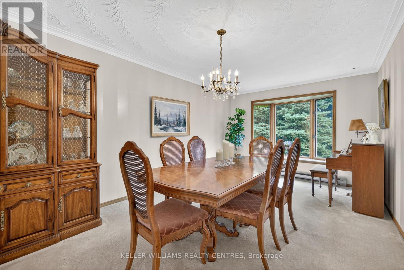57 Hillside Drive, Brampton, Ontario  L6S 1A5 - Photo 10 - W12377323