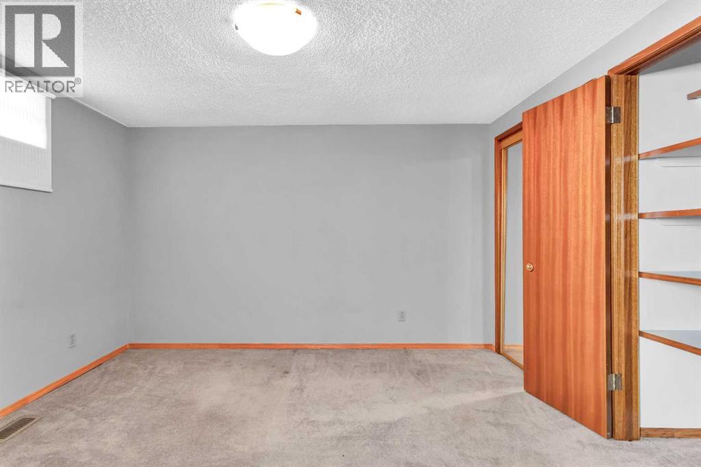 3151 Upper Place Nw, Calgary, Alberta  T2N 4H2 - Photo 20 - A2248167