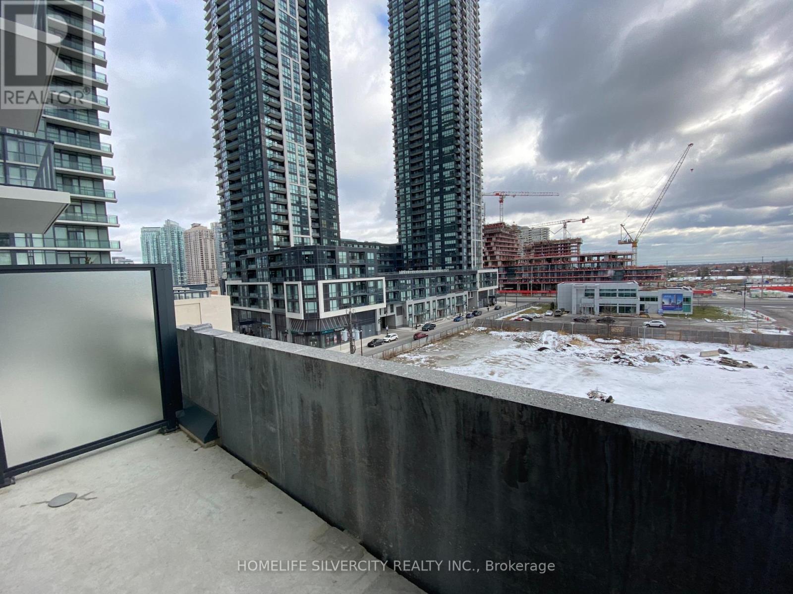 512 - 4055 Parkside Village Drive, Mississauga, Ontario  L5B 0K8 - Photo 14 - W12336692