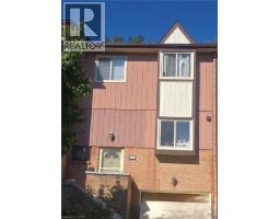 112 BARONWOOD Court Unit# 112, Brampton, Ontario