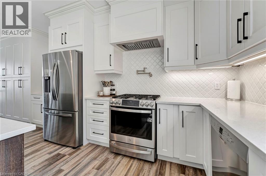 30 Douglas Street, Brantford, Ontario  N3T 0M6 - Photo 10 - 40763561