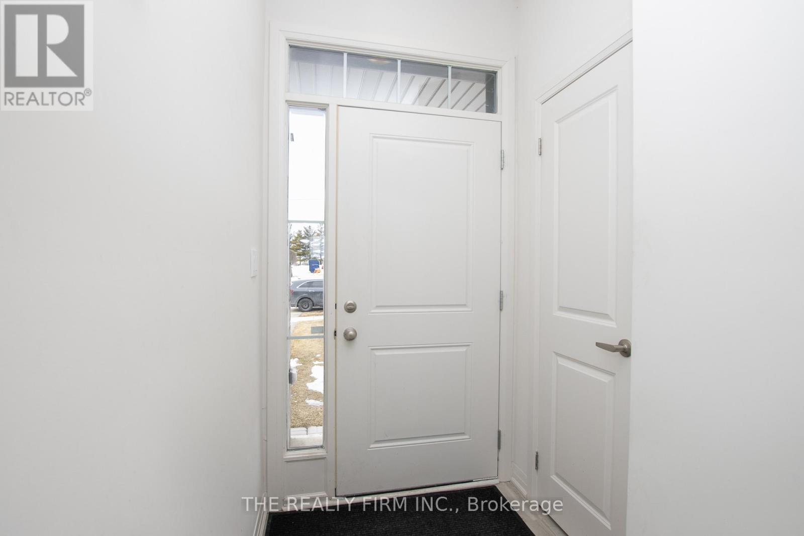 78 Middleton Street, Zorra, Ontario  N0M 2M0 - Photo 3 - X12377572
