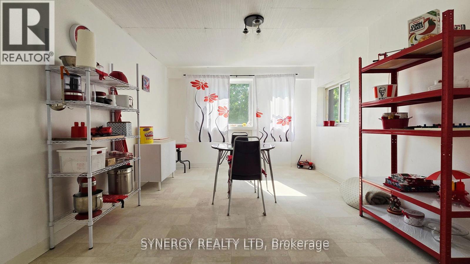 3229 River Street, Brooke-Alvinston, Ontario  N0N 1A0 - Photo 7 - X12377651