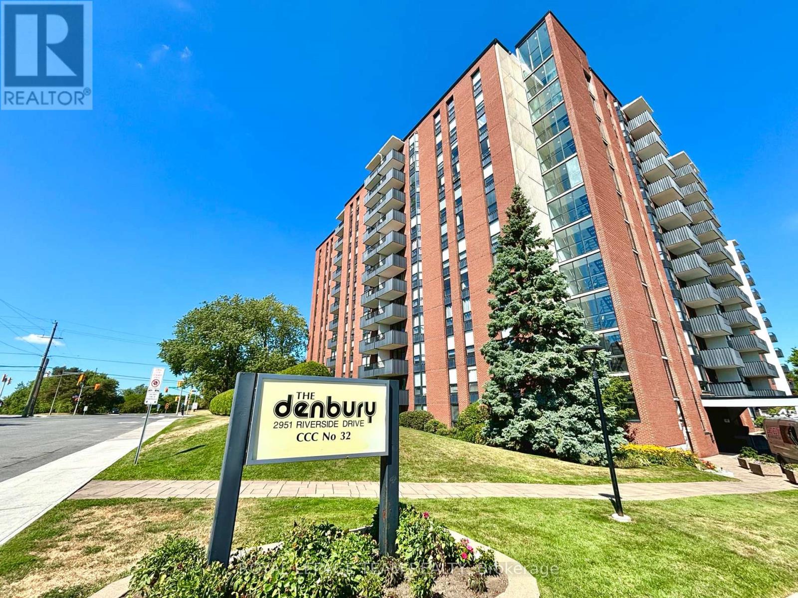 Property at 1101 - 2951 RIVERSIDE DRIVE image 1