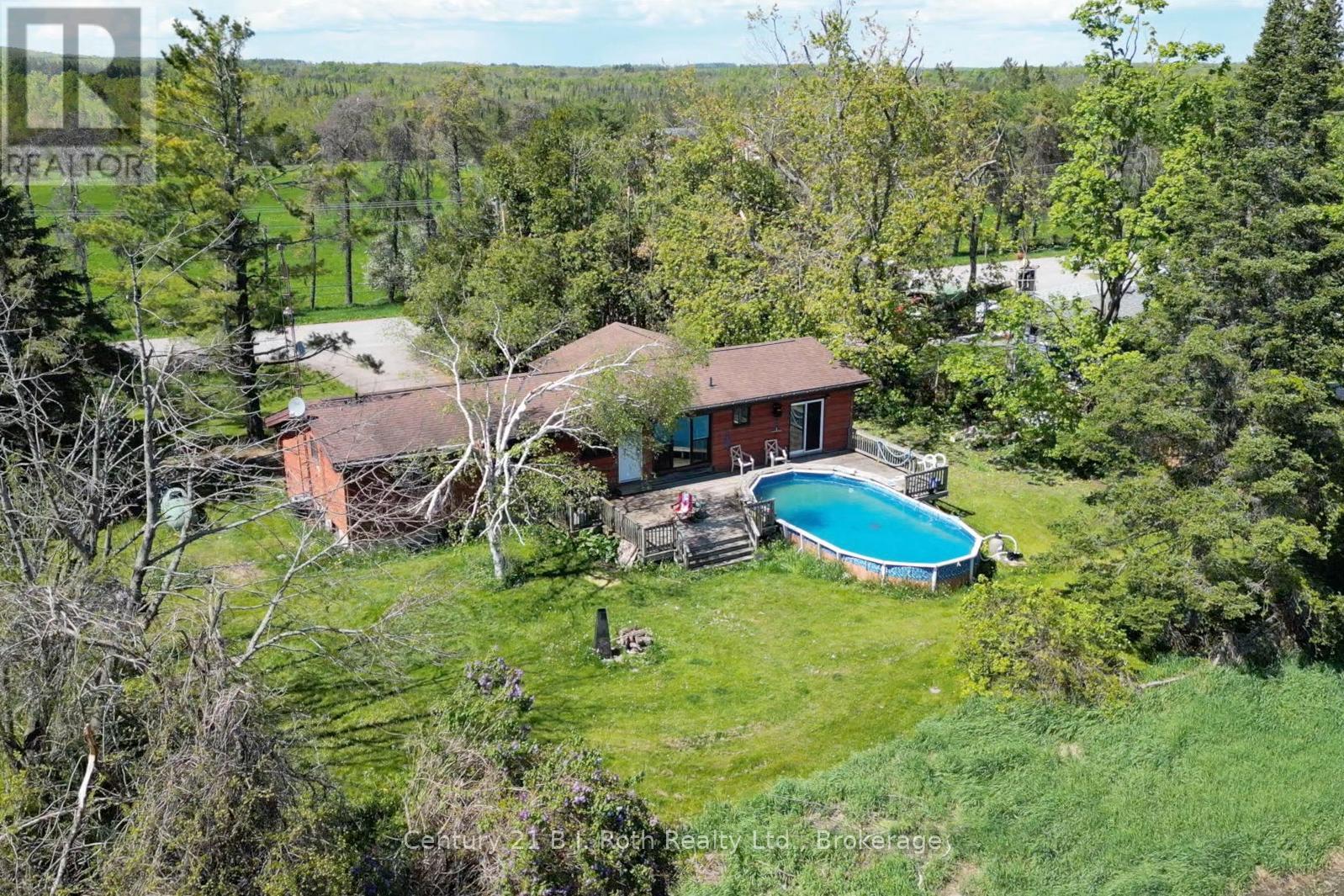 1535 15/16 Side Road E, Oro-Medonte, Ontario  L0L 1T0 - Photo 14 - S12377581