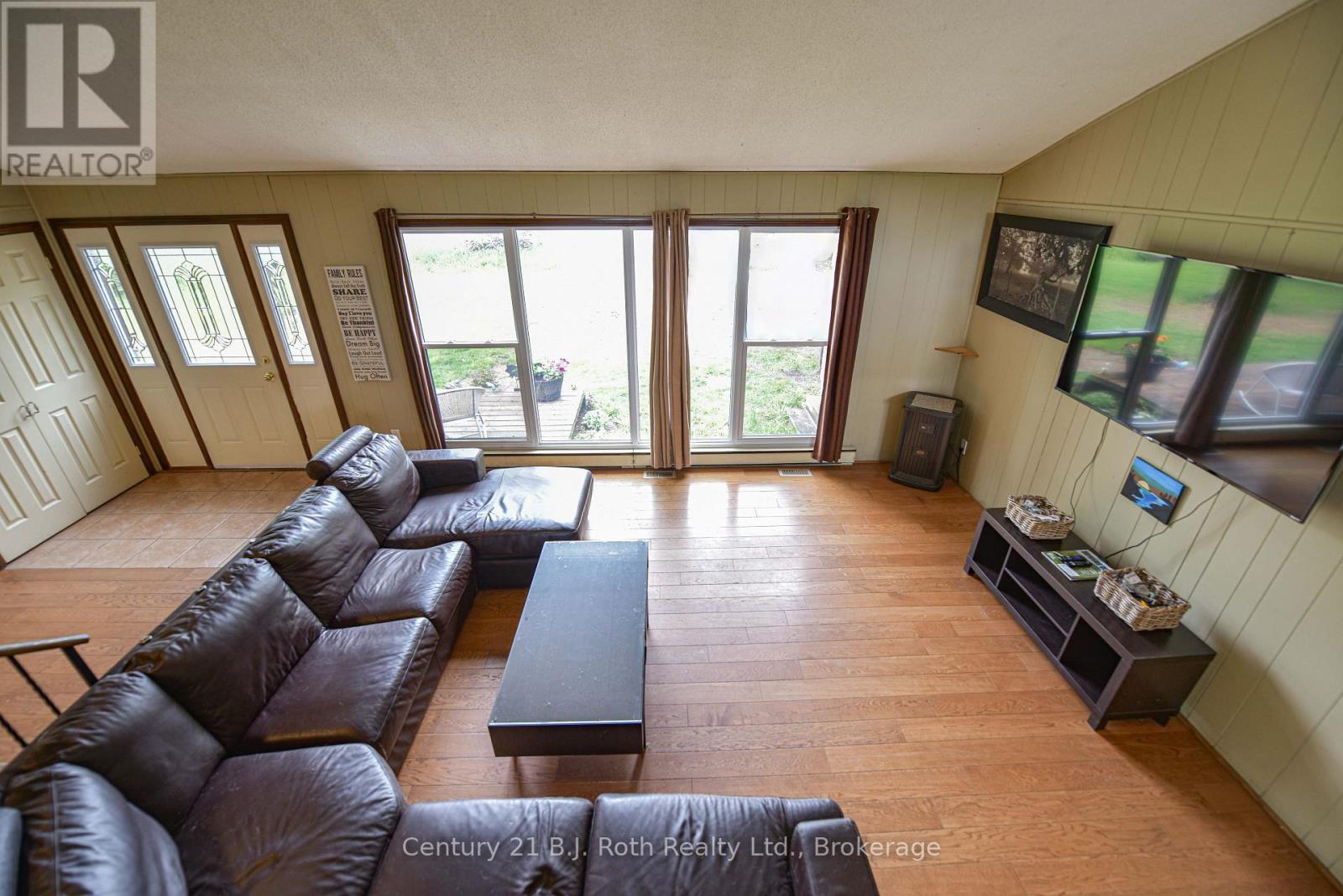 1535 15/16 Side Road E, Oro-Medonte, Ontario  L0L 1T0 - Photo 23 - S12377581