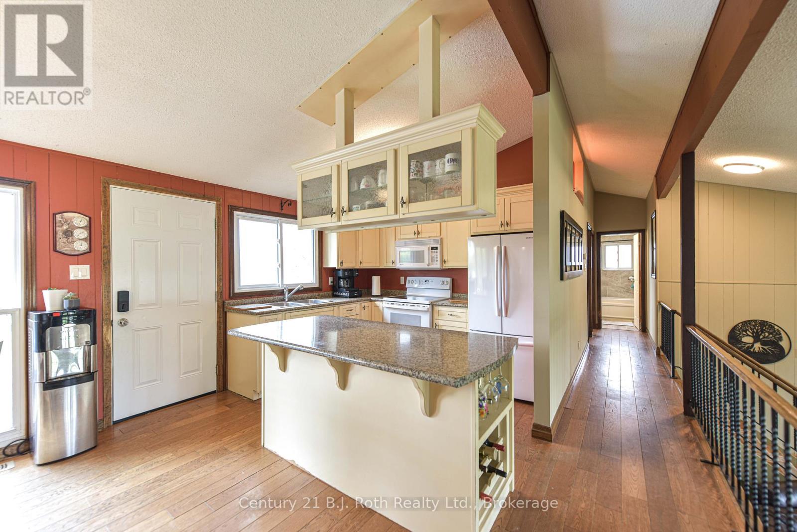 1535 15/16 Side Road E, Oro-Medonte, Ontario  L0L 1T0 - Photo 34 - S12377581