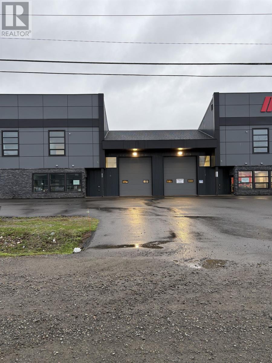 1155 Waterford St, Thunder Bay, Ontario  P7B 5G1 - Photo 1 - TB252760