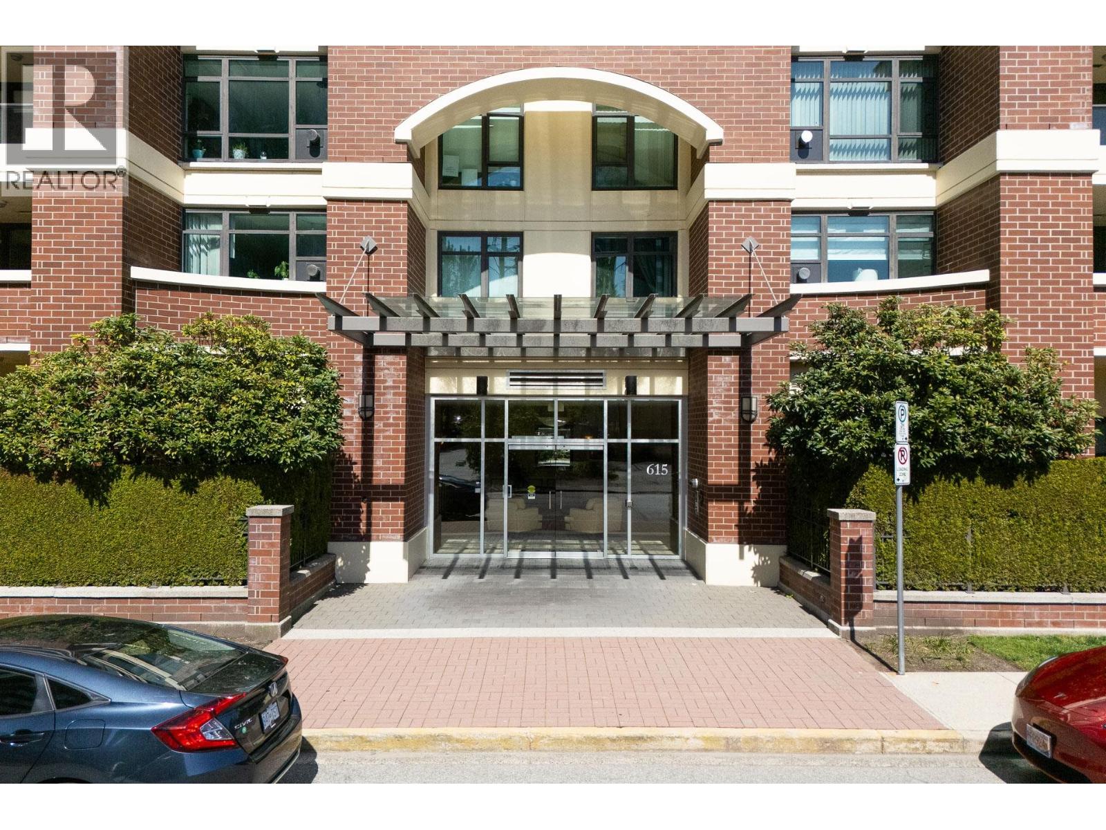 202 615 Hamilton Street, New Westminster, British Columbia  V3M 7A7 - Photo 2 - R3042819