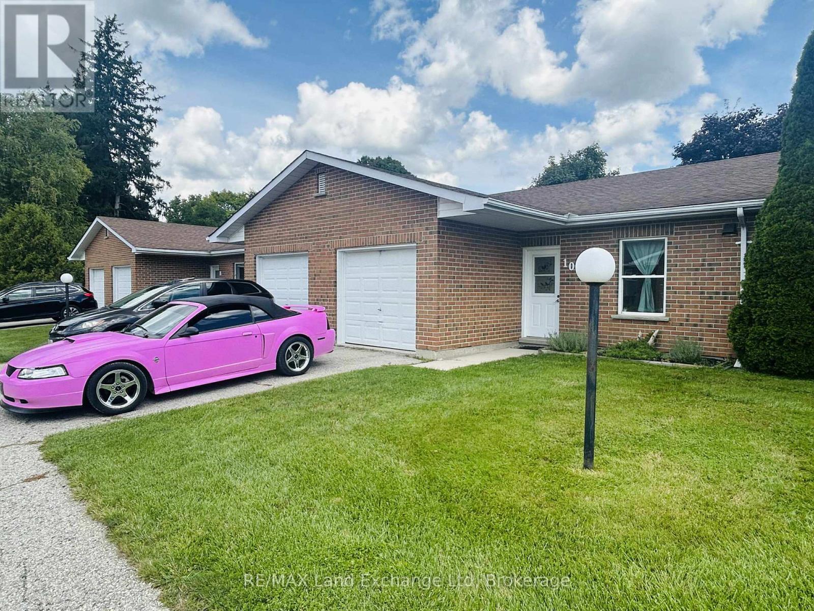 10 - 1028 Ann Street, Howick, Ontario  N0G 2X0 - Photo 2 - X12377586