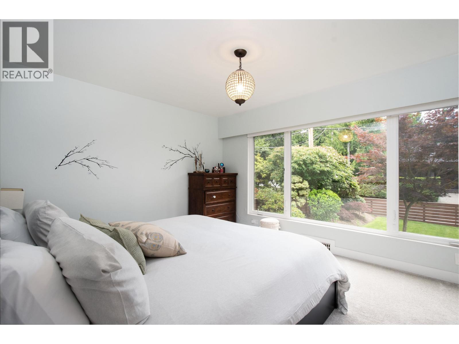 3855 Hillcrest Avenue, North Vancouver, British Columbia  V7R 4B7 - Photo 18 - R3042806