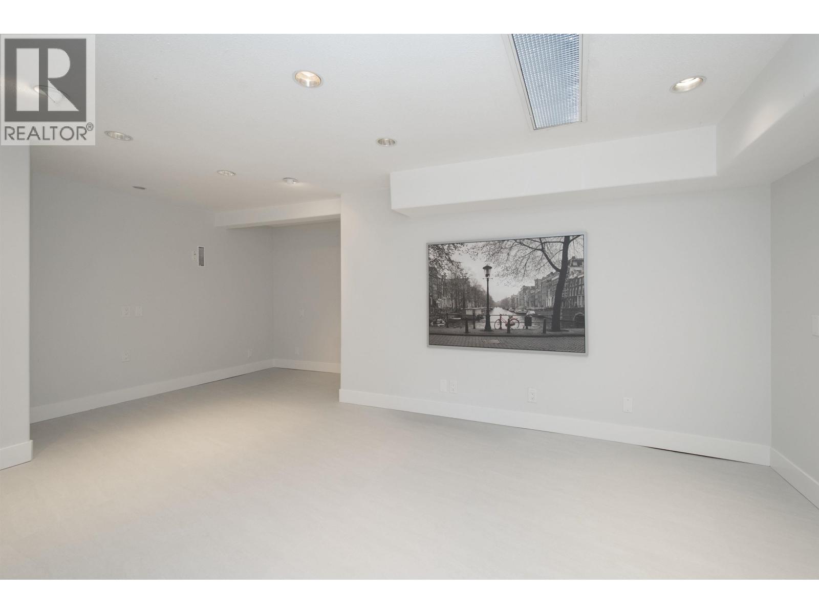 3855 Hillcrest Avenue, North Vancouver, British Columbia  V7R 4B7 - Photo 26 - R3042806