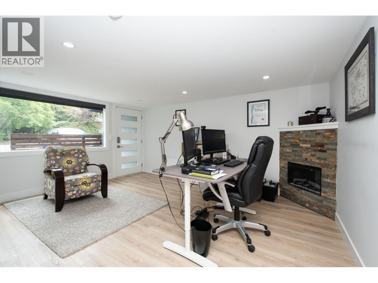 3855 Hillcrest Avenue, North Vancouver, British Columbia  V7R 4B7 - Photo 31 - R3042806