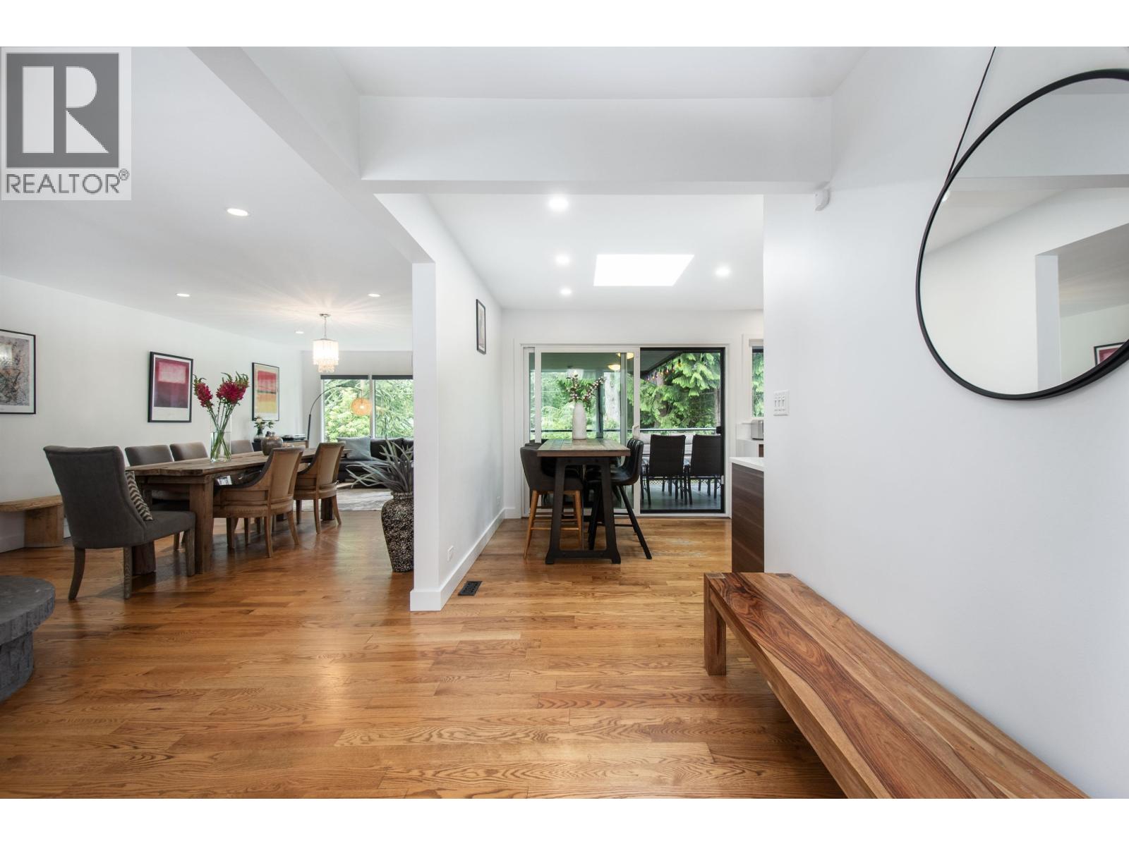 Property at 3855 HILLCREST AVENUE image 5
