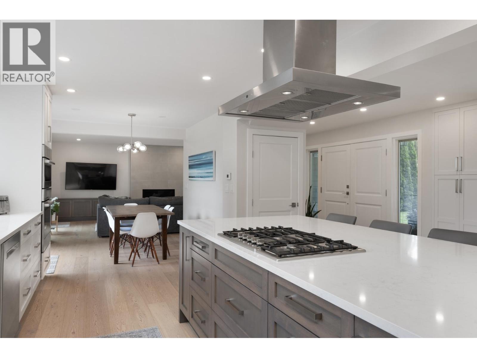 2678 Ailsa Crescent, North Vancouver, British Columbia  V7K 2B2 - Photo 12 - R3042815