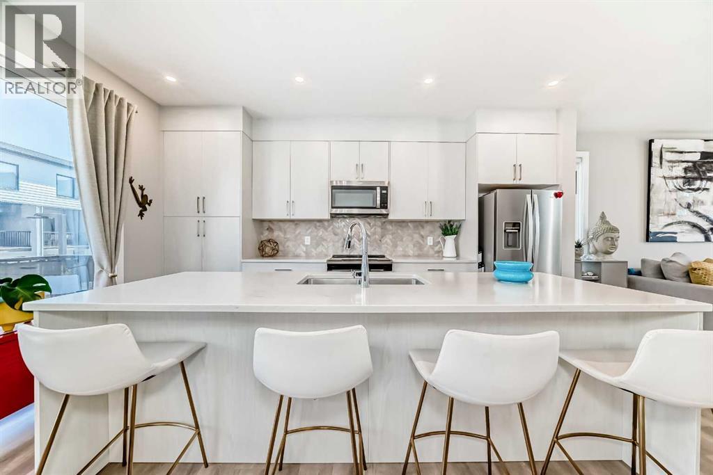 605 Evanston Link Nw, Calgary, Alberta  T3P 1S2 - Photo 4 - A2252432