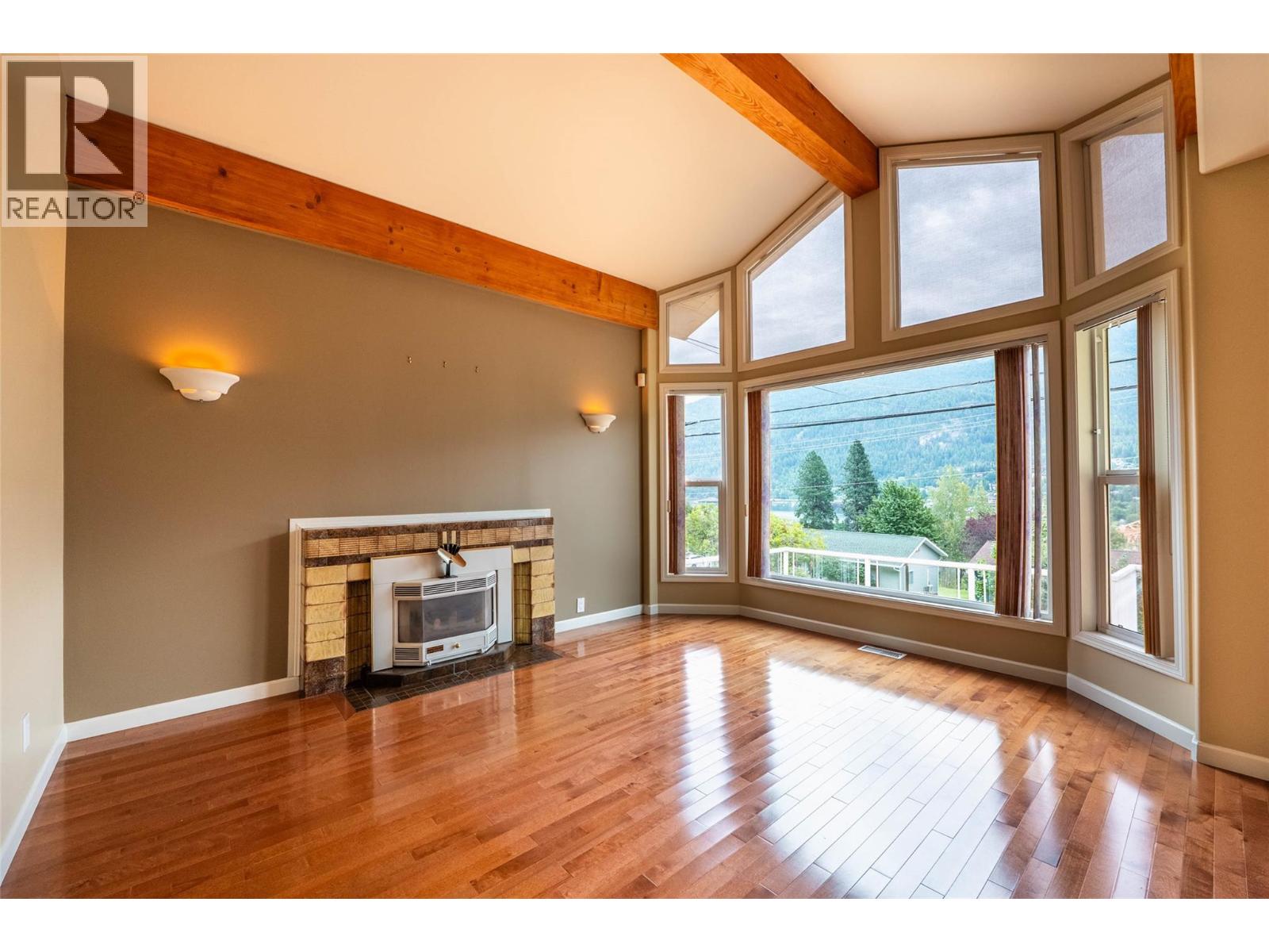 629 Johnstone Road, Nelson, British Columbia  V1L 6H8 - Photo 15 - 10360051