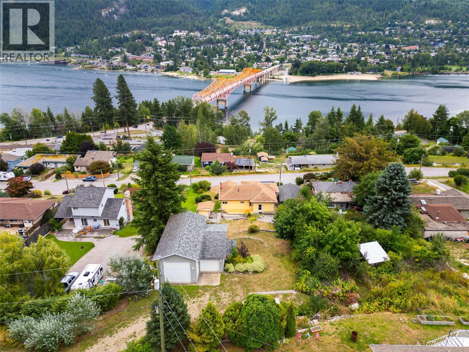 629 Johnstone Road, Nelson, British Columbia  V1L 6H8 - Photo 3 - 10360051