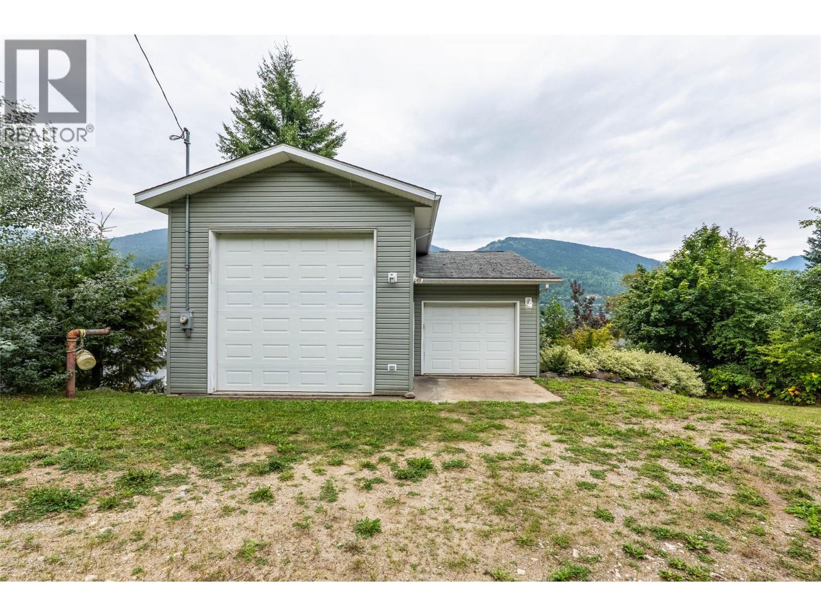 629 Johnstone Road, Nelson, British Columbia  V1L 6H8 - Photo 42 - 10360051