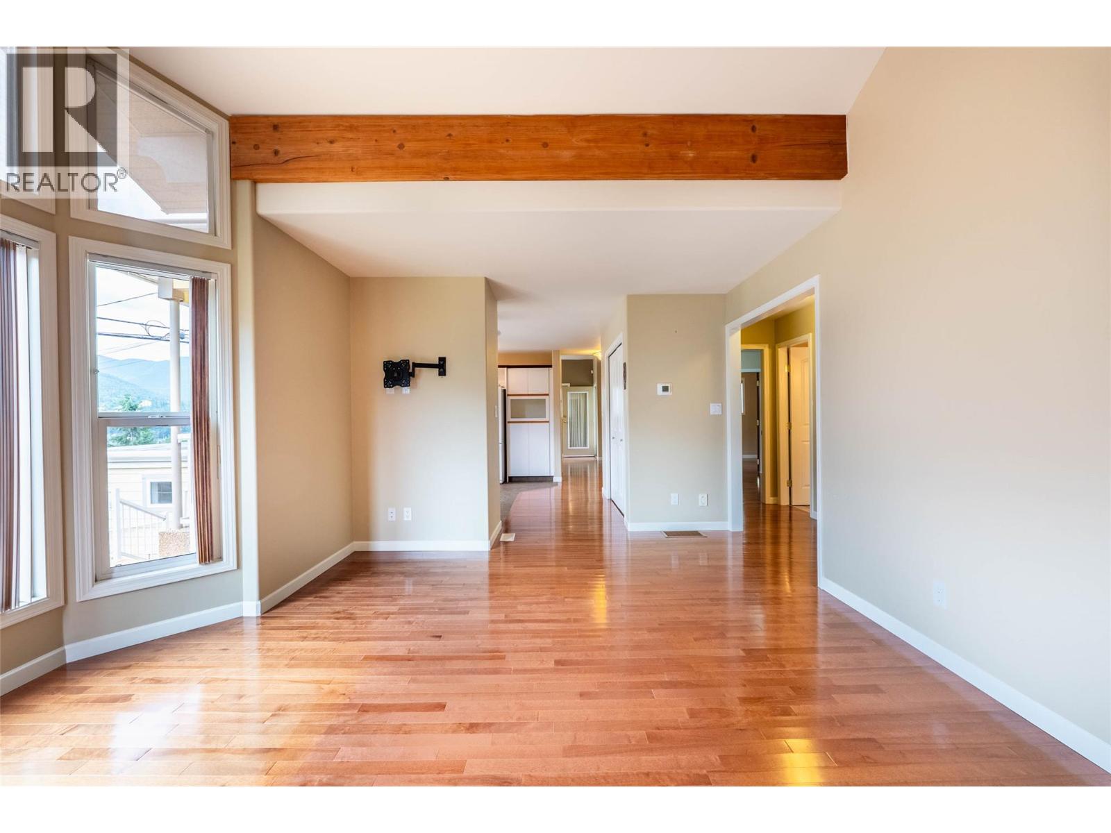 629 Johnstone Road, Nelson, British Columbia  V1L 6H8 - Photo 18 - 10360051