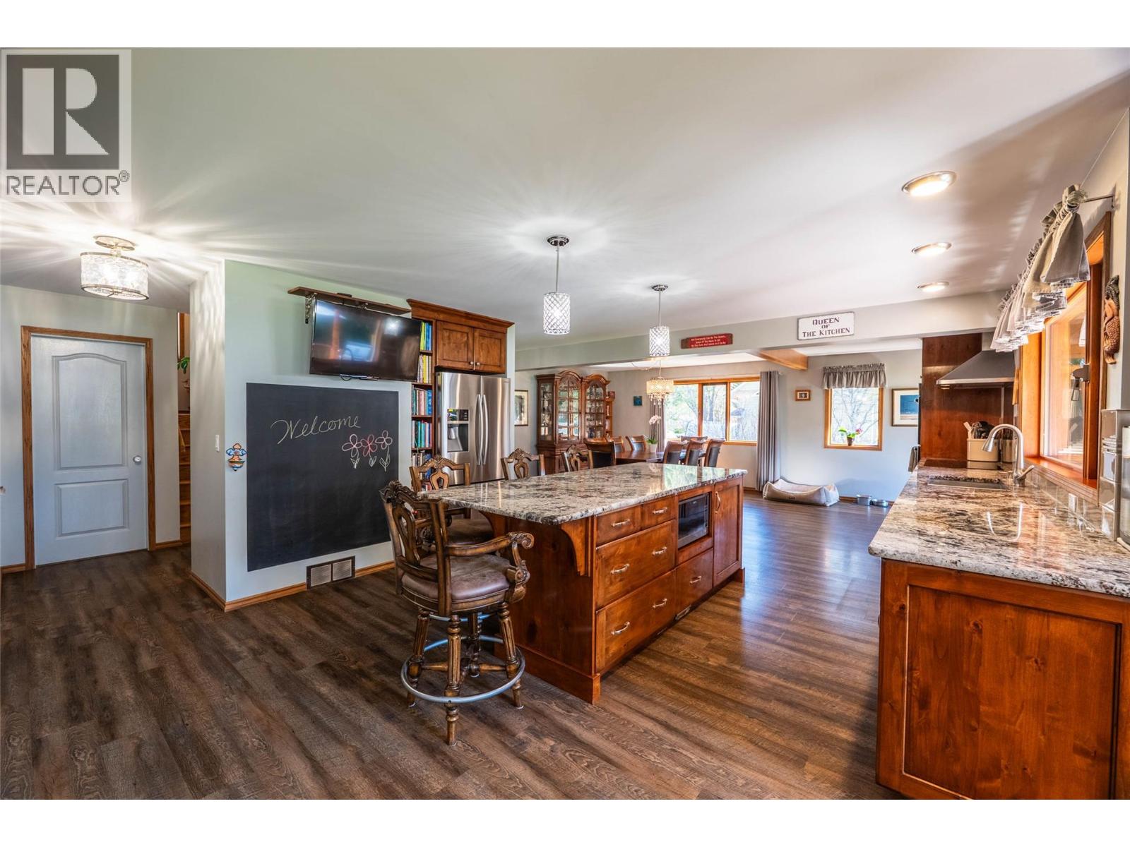 6158 Redfish Road, Nelson, British Columbia  V1L 6M9 - Photo 16 - 10360475