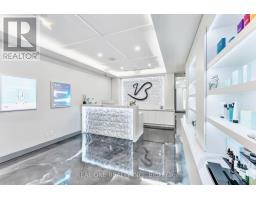 6 - 70 YORKVILLE AVENUE, Toronto, Ontario