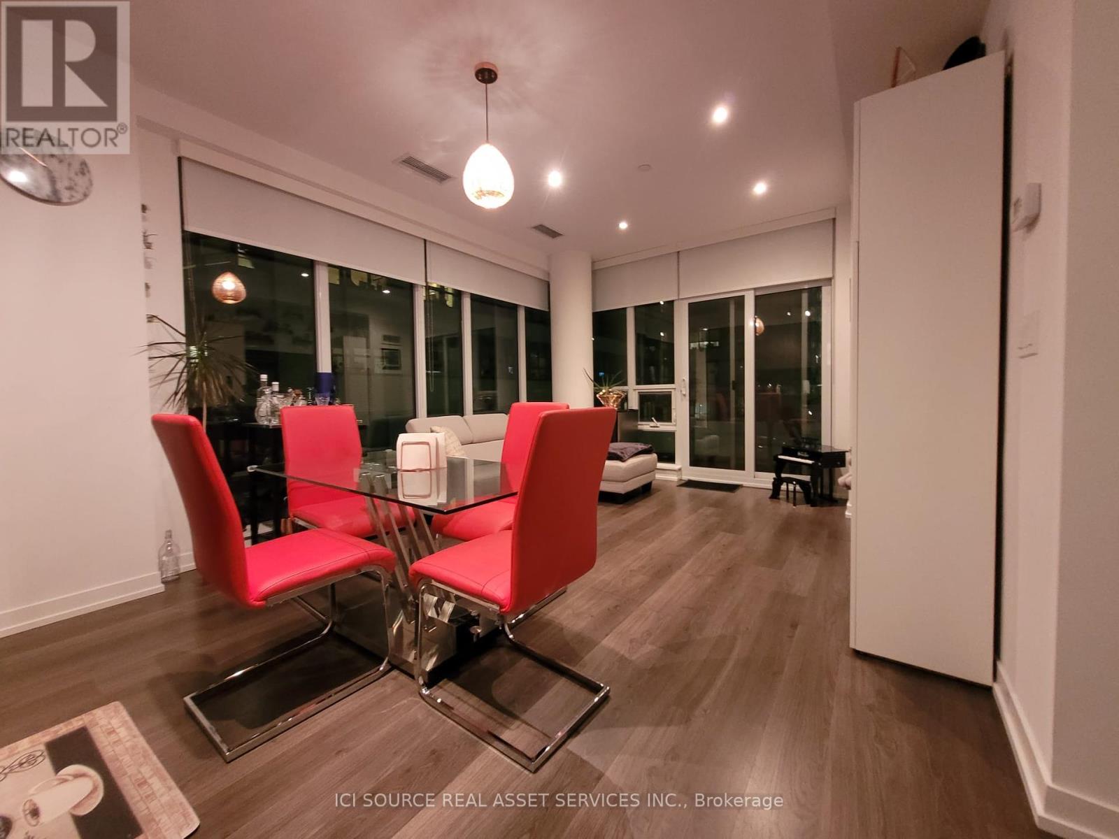 425 - 98 Lillian Street, Toronto, Ontario  L6A 3N1 - Photo 4 - C12377534