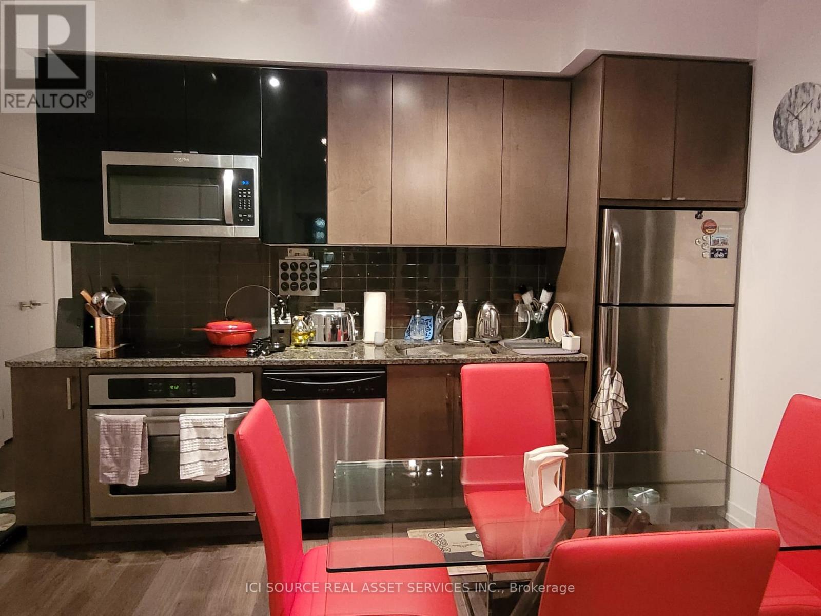 425 - 98 Lillian Street, Toronto, Ontario  L6A 3N1 - Photo 9 - C12377534