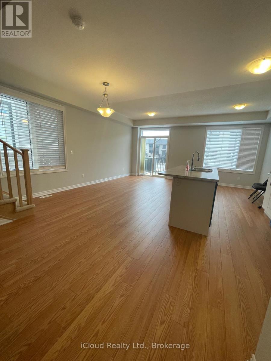 1024 Porcupine Path, Oshawa, Ontario  L1L 0X1 - Photo 6 - E12377442
