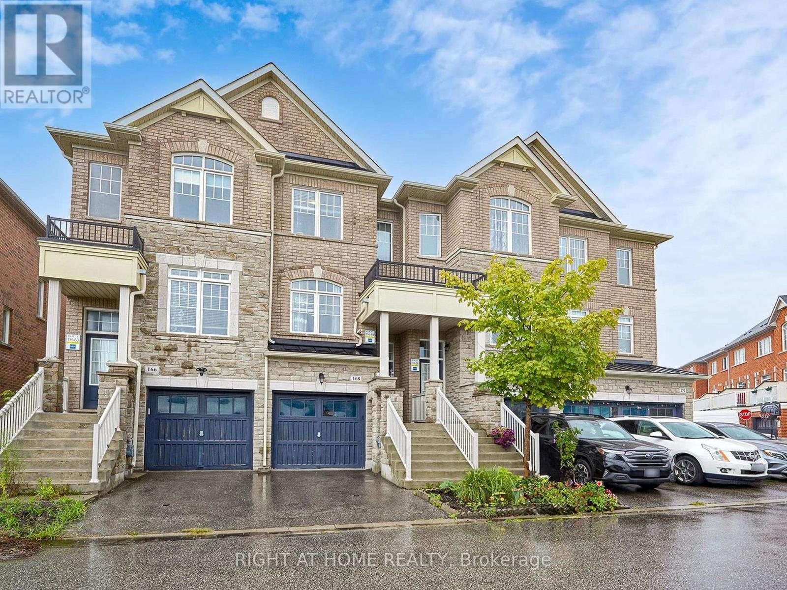 Property at 168 DUNDAS WAY N image 1